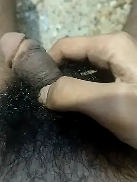 Snapshot of shubham_1228 chatting on April 2026 11:55:02 AM shubham 1228 online show from April 2026 11:55:02 AM