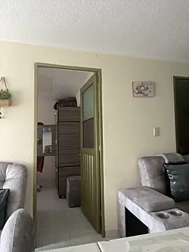 Anna Prada online show from March 2026 03:27:01 PM