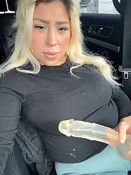 mxmxee online show from March 2026 03:02:02 PM