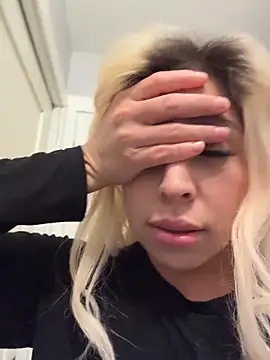 mxmxee online show from March 2026 03:07:01 AM