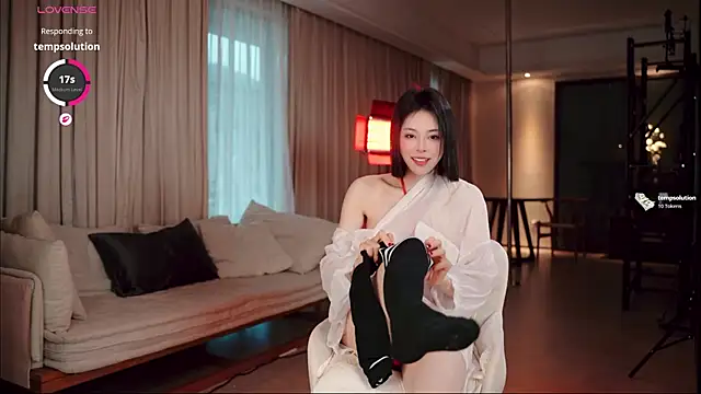 Snapshot of jiayao1999 chatting on May 2026 10:04:02 AM jiayao1999 online show from May 2026 10:04:02 AM
