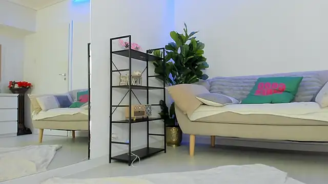 ArianaXO  online show from April 2026 07:54:01 AM