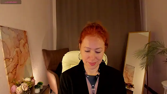 LeticiaRomano online show from April 2026 04:30:01 AM