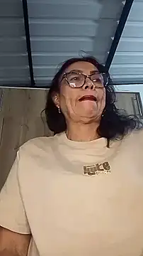Snapshot of HOT_LATINA20 chatting on July 2026 05:17:02 AM HOT LATINA20 online show from July 2026 05:17:02 AM