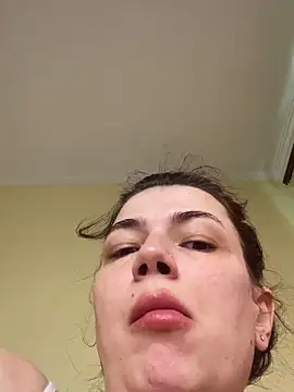 Cutee Erika online show from June 2026 10:42:02 AM