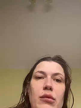 Cutee Erika online show from March 2026 01:11:01 PM