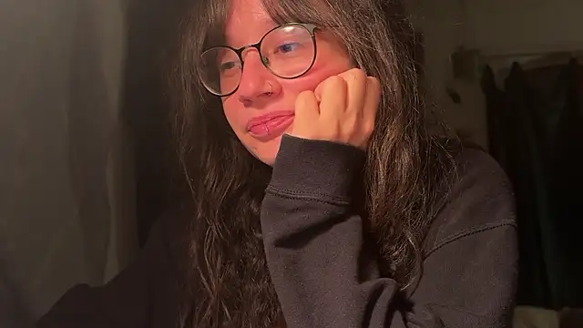 nyxo  online show from March 2026 10:19:01 PM