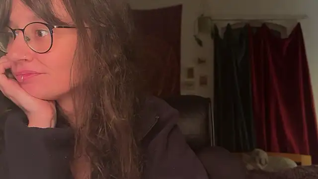 nyxo  online show from March 2026 11:07:02 PM