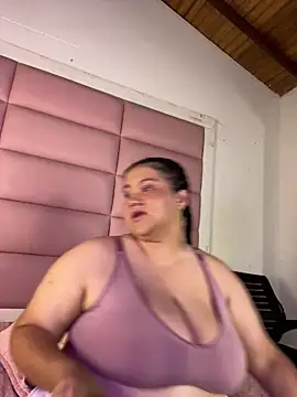AmaranttayLunay online show from June 2026 08:14:02 PM
