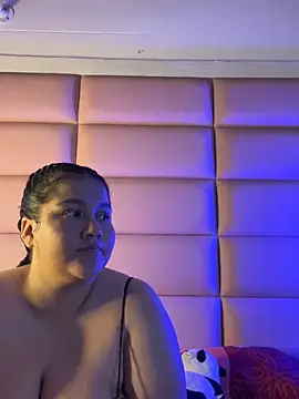 AmaranttayLunay online show from April 2026 08:01:02 PM