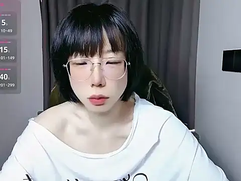 lin lin 520 520 online show from April 2026 07:10:01 AM