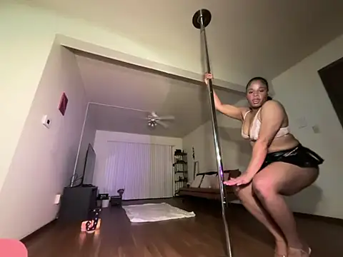 stripperbarbie online show from April 2026 02:16:01 AM