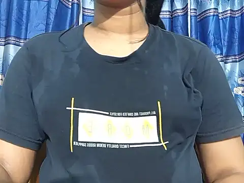 Emma 4433 online show from March 2026 06:12:01 PM