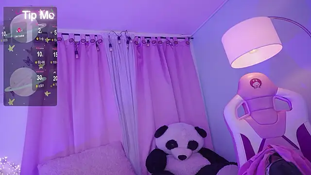 nahomy 2308 online show from March 2026 01:33:01 PM