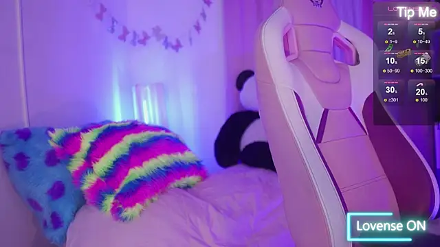 nahomy 2308 online show from April 2026 11:39:01 AM