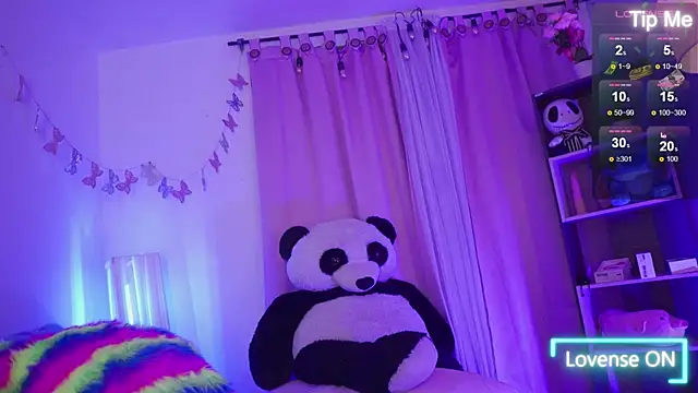 nahomy 2308 online show from April 2026 12:23:01 PM