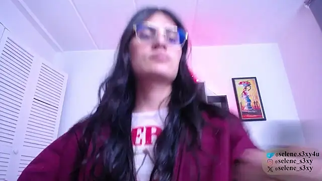 selene cutie online show from March 2026 11:13:01 PM