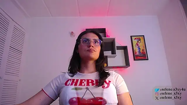 selene cutie online show from March 2026 11:16:02 PM