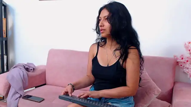 Tamar4 f00x online show from May 2026 12:43:02 PM