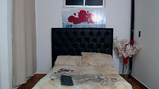 Tamar4 f00x online show from April 2026 12:51:01 PM