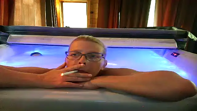 Stickywethoney online show from May 2026 12:47:01 PM