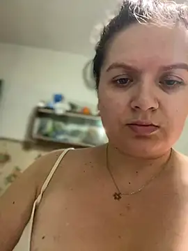 Snapshot of Nenssy555 chatting on August 2026 06:50:02 PM Nenssy555 online show from August 2026 06:50:02 PM