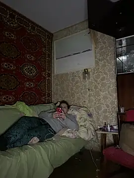 Nenssy555 online show from March 2026 06:53:01 PM