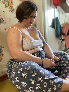Snapshot of Nenssy555 chatting on July 2026 11:31:01 AM Nenssy555 online show from July 2026 11:31:01 AM