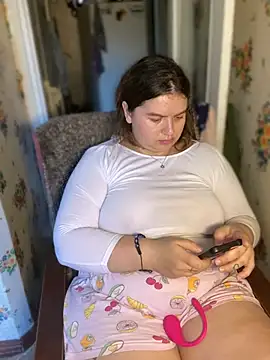 Snapshot of Nenssy555 chatting on July 2026 02:49:02 PM Nenssy555 online show from July 2026 02:49:02 PM