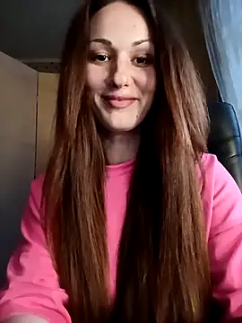 LunaCrystall online show from April 2026 04:13:02 PM