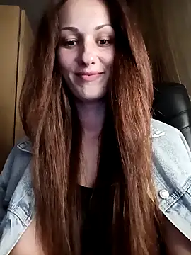 LunaCrystall online show from March 2026 04:42:02 PM