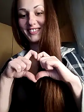 LunaCrystall online show from March 2026 04:08:01 PM