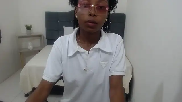 Naomi Street online show from March 2026 12:10:02 PM