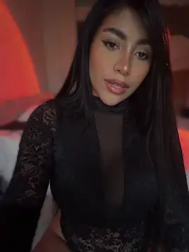 Snapshot of SaraValentina11 chatting on May 2026 10:15:01 PM SaraValentina11 online show from May 2026 10:15:01 PM