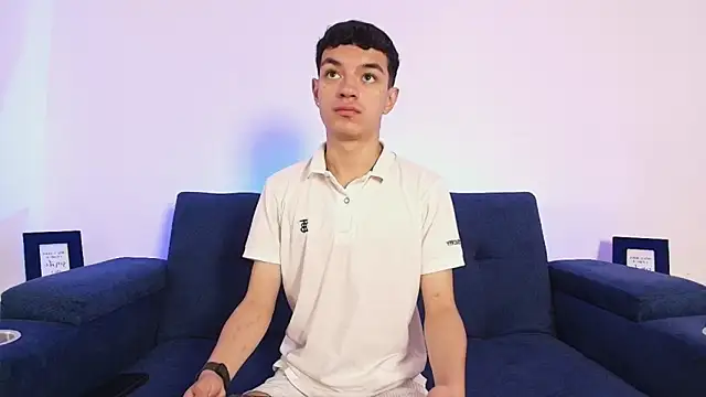 MikeLawford  online show from March 2026 07:59:01 PM