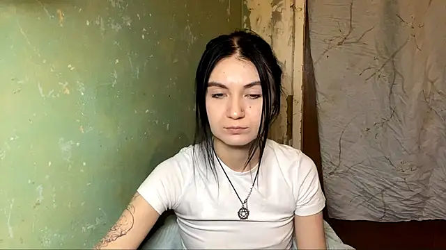 Lollybomb online show from March 2026 08:57:01 PM