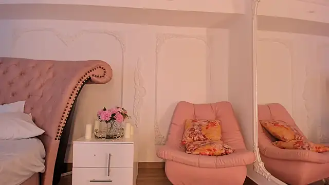 LucianaBlanco  online show from April 2026 03:09:01 PM