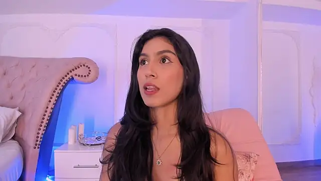 LucianaBlanco  online show from May 2026 09:07:02 PM