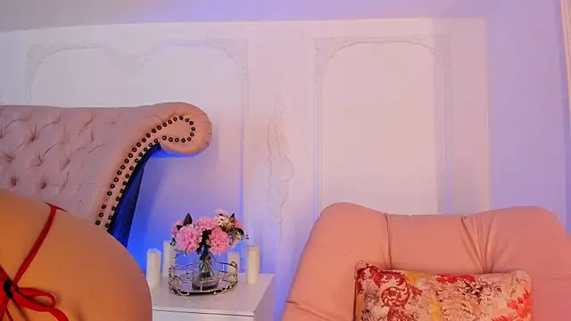 LucianaBlanco  online show from April 2026 02:51:01 PM