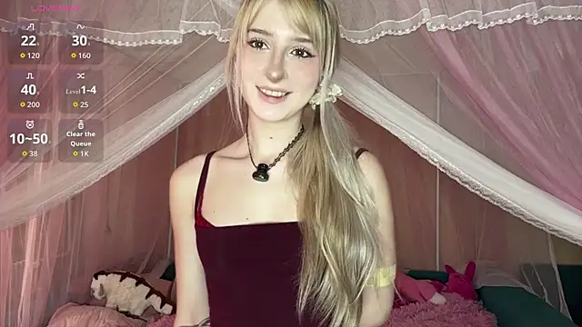 OnlyEva1 online show from May 2026 08:39:02 AM