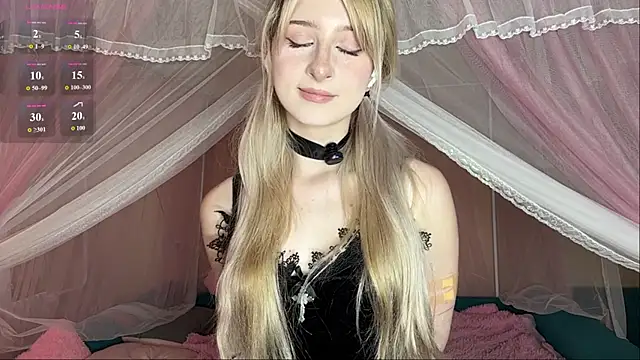 OnlyEva1 online show from June 2026 10:13:01 AM