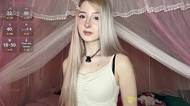 OnlyEva1 online show from May 2026 08:30:02 AM