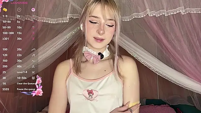 OnlyEva1 online show from April 2026 09:38:01 AM