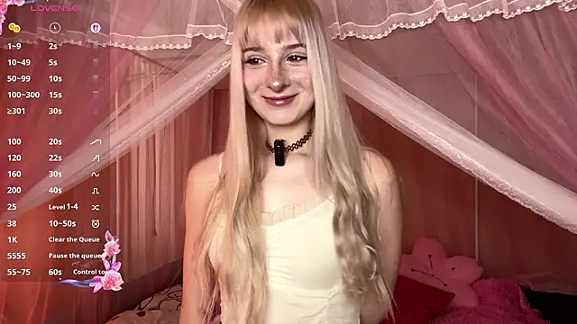 OnlyEva1 online show from March 2026 07:06:02 AM