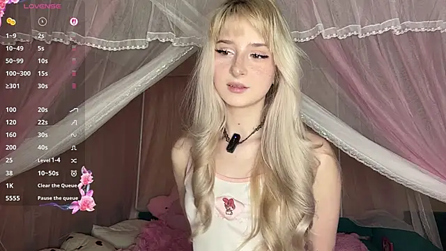 OnlyEva1 online show from April 2026 10:09:02 AM