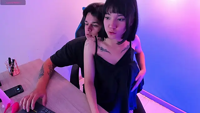 Melody and Max online show from March 2026 03:55:01 AM