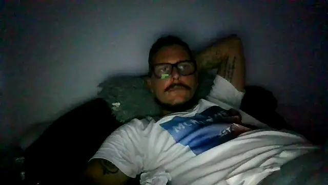 yanick931 online show from April 2026 02:52:01 AM