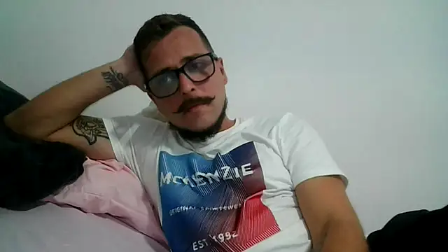 yanick931 online show from April 2026 11:06:01 PM