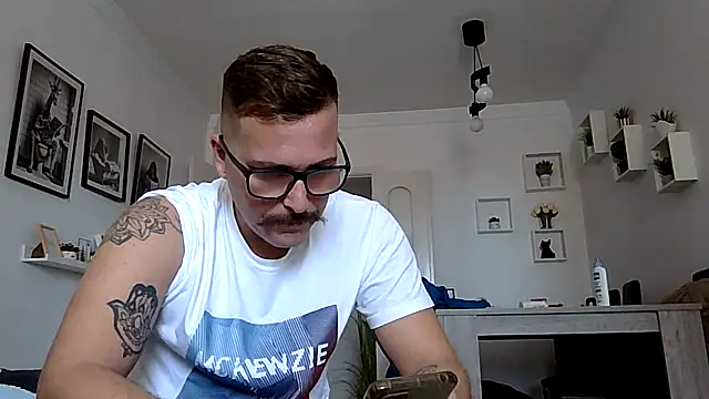 yanick931 online show from April 2026 10:44:02 AM