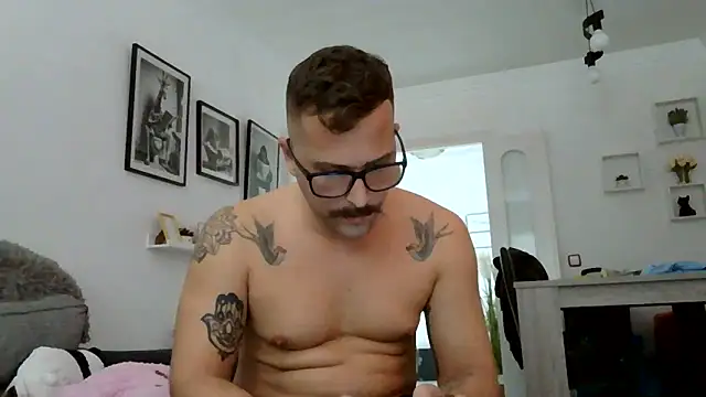 yanick931 online show from June 2026 02:58:01 PM